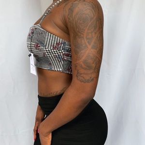 Petite Topshop Patterned Crop top